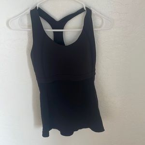 Lululemon tank with built in bra size 6